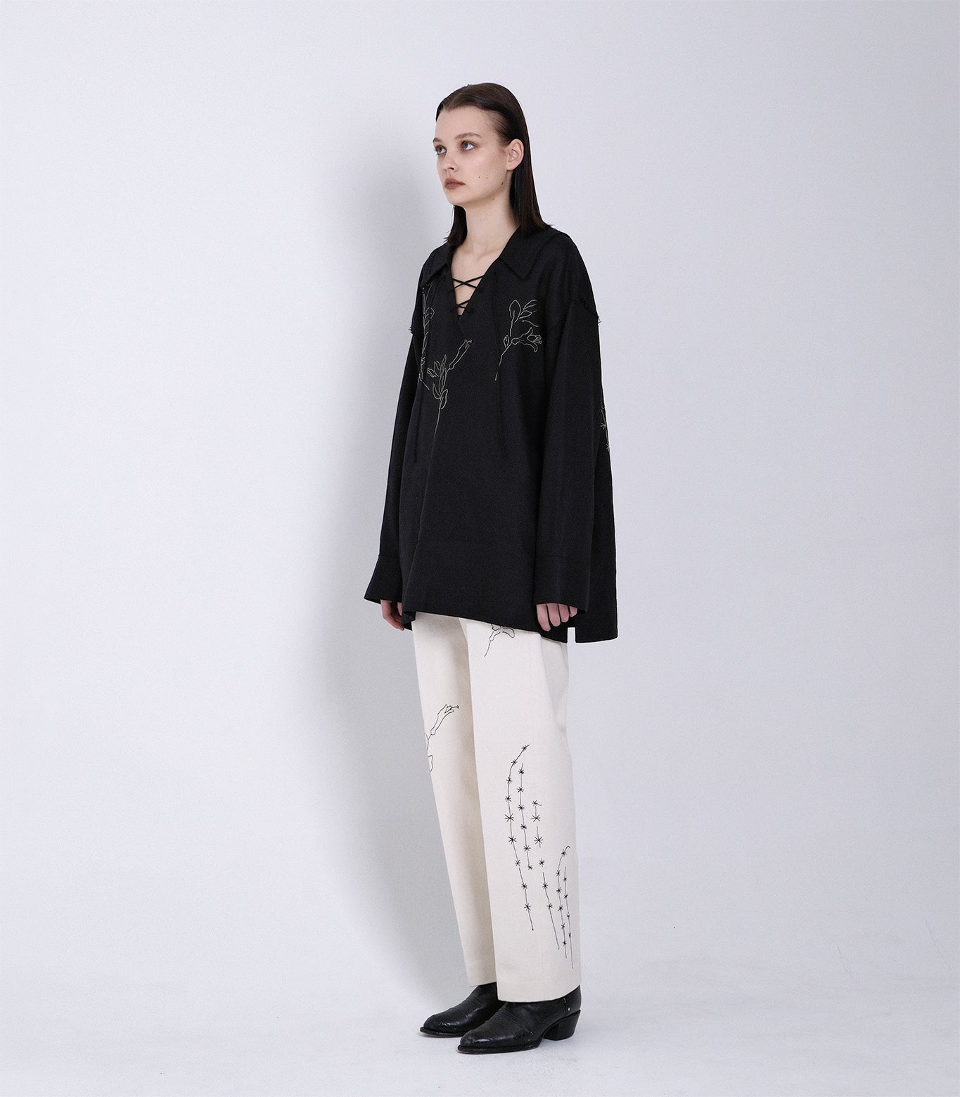 THE TUNIC - BLACK LINEN (EMBROIDERY) - TANAKA