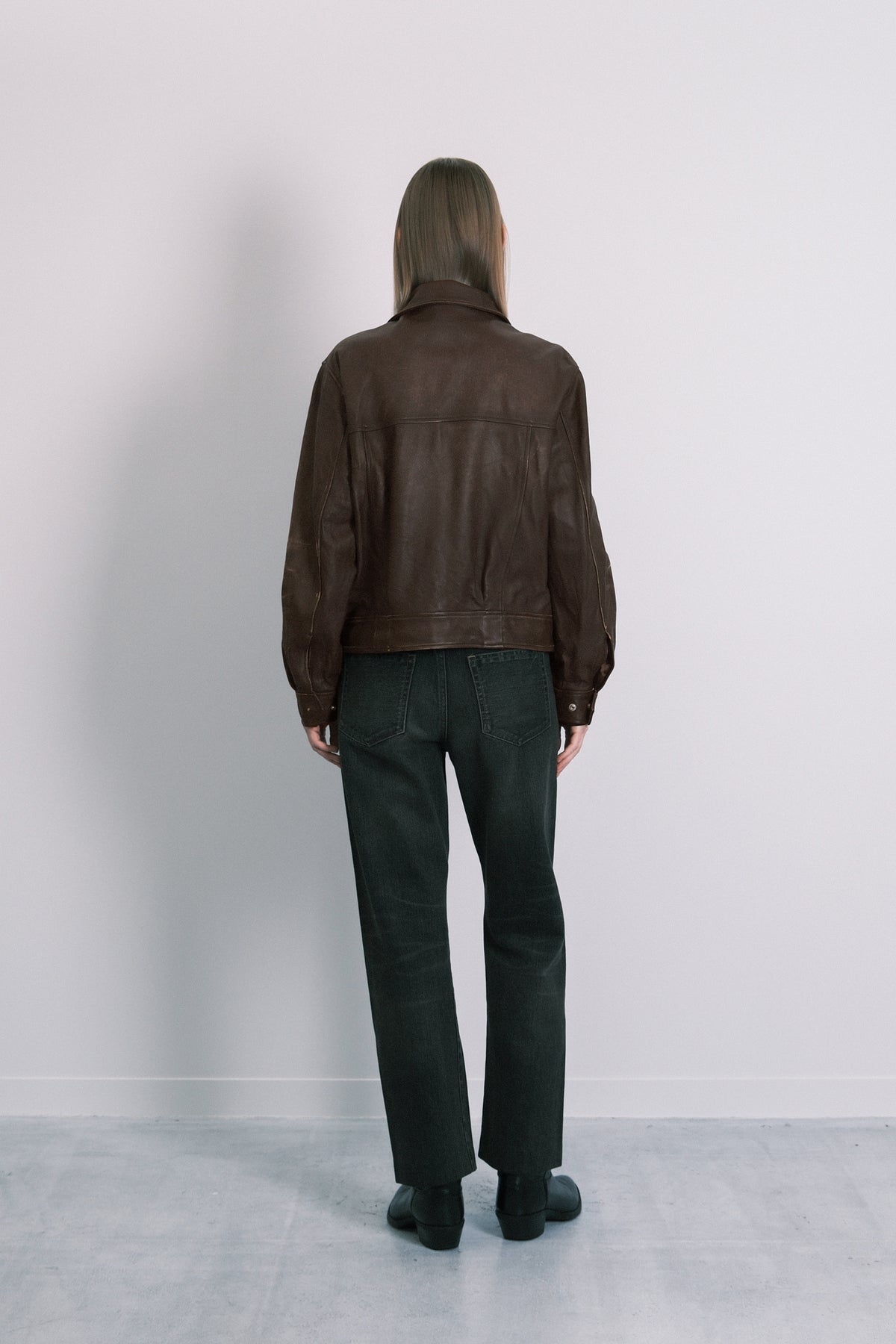 LEATHER FLIGHT JACKET - BROWN