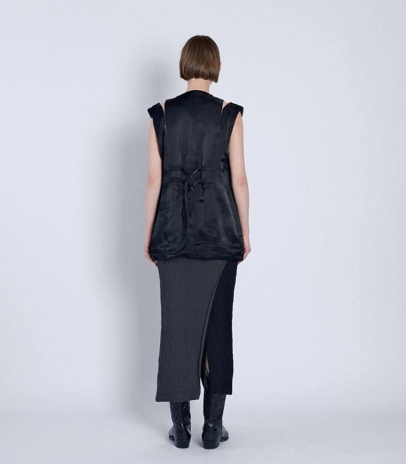 SLIT TAILORED VEST - HERRINGBONE