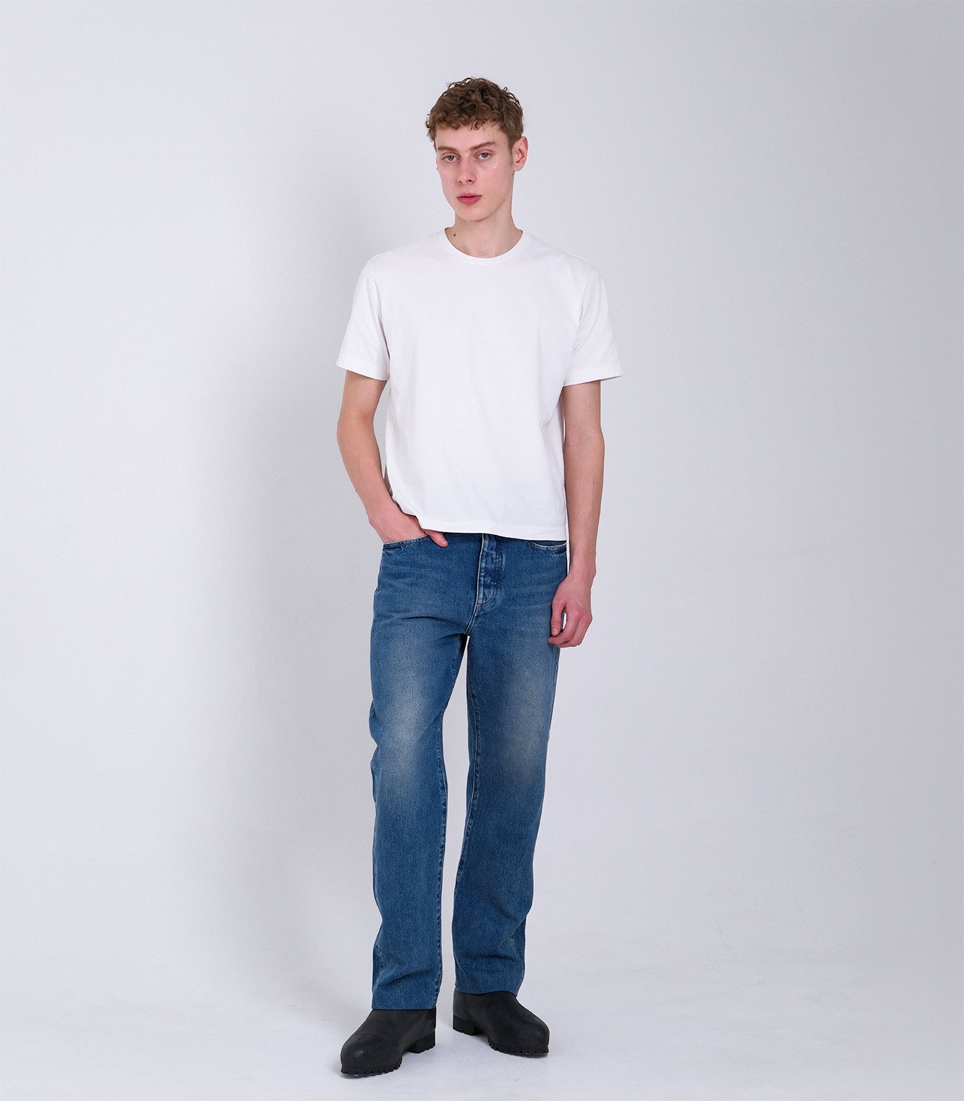 STRAIGHT JEAN TROUSERS - VINTAGE BLUE - TANAKA