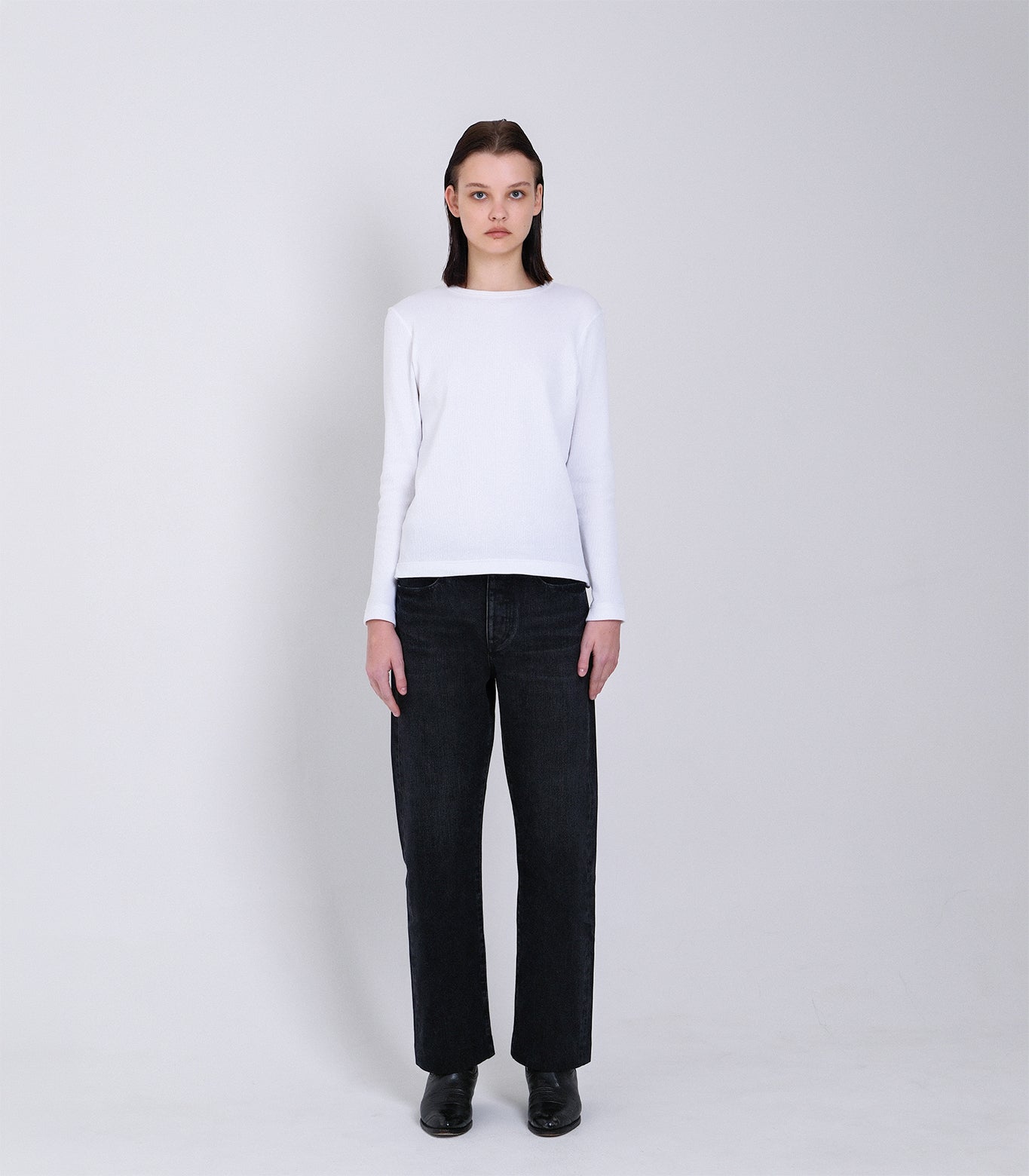 STRAIGHT JEAN TROUSERS - BLACK - TANAKA