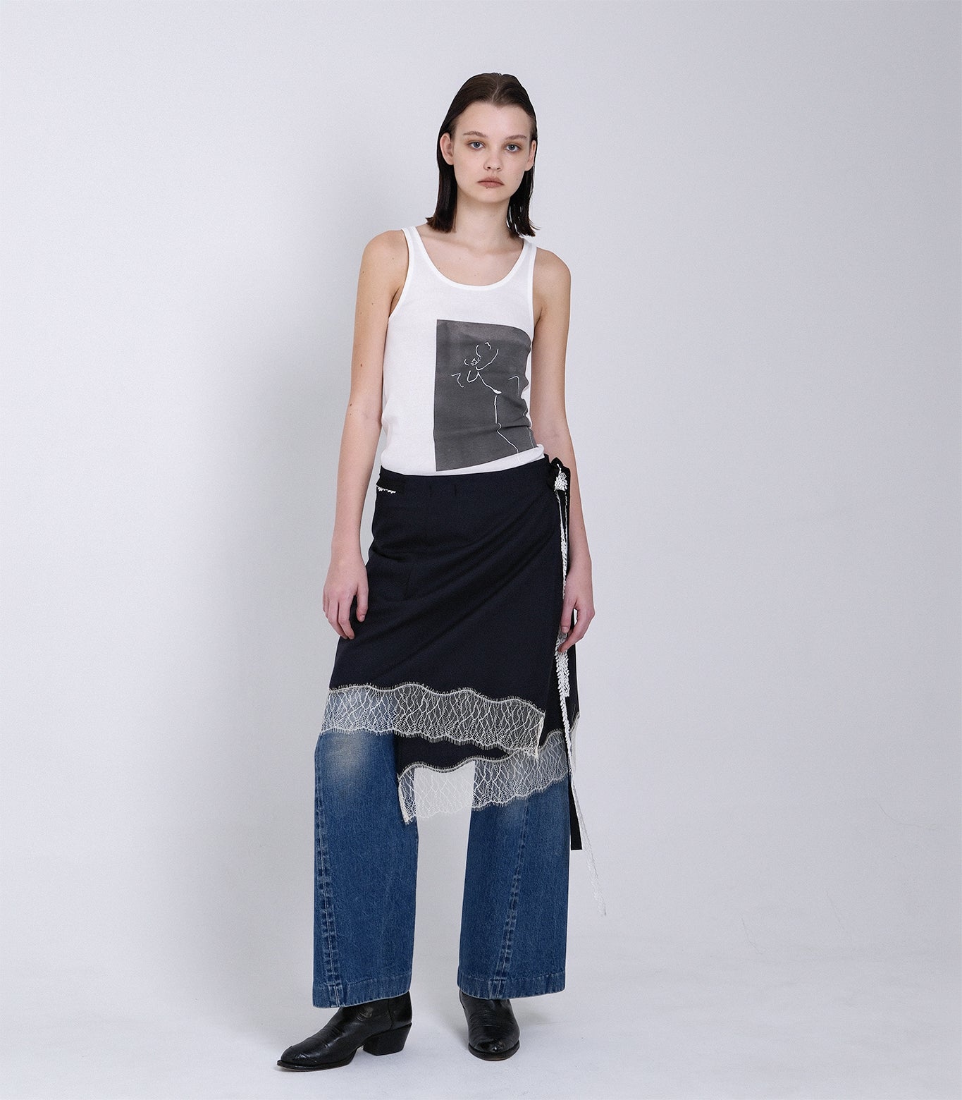 TANK TOP - BLACK CACTUS - TANAKA