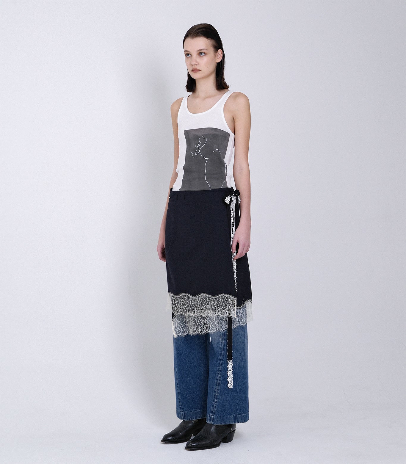 TANK TOP - BLACK CACTUS - TANAKA