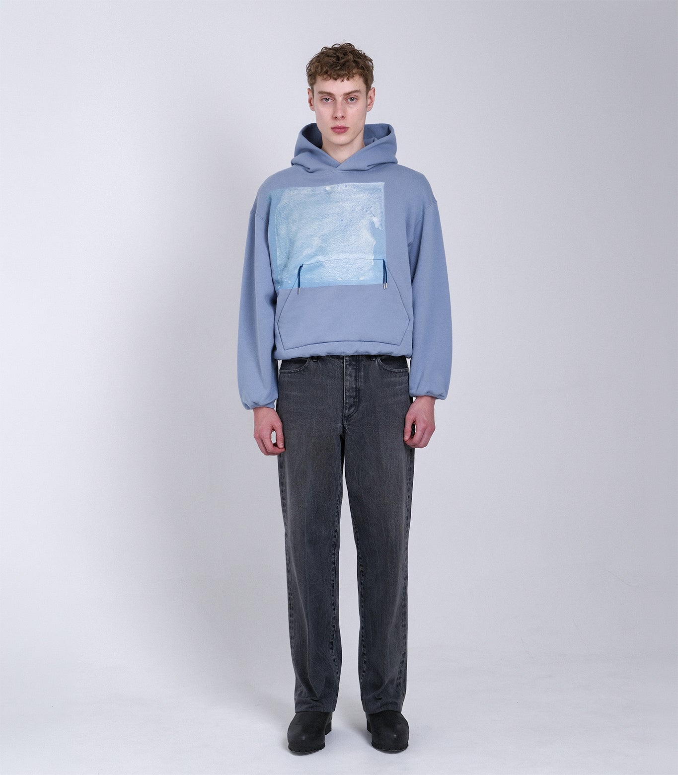 THE SWEAT HOODIE - LIGHT BLUE (FLOWER) - TANAKA