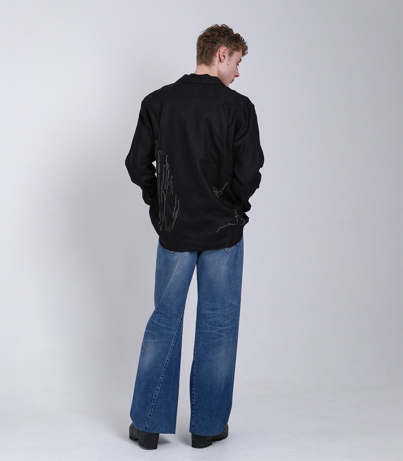 THE SHIRTS - BLACK LINEN (EMBROIDERY) - TANAKA