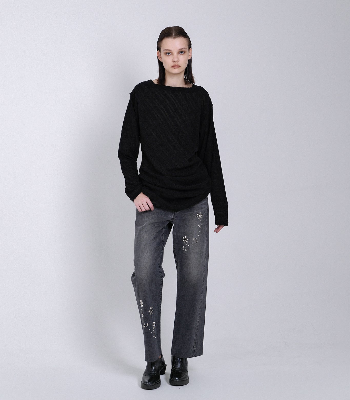 DRAPE LONG SLEEVE TEE - BLACK - TANAKA