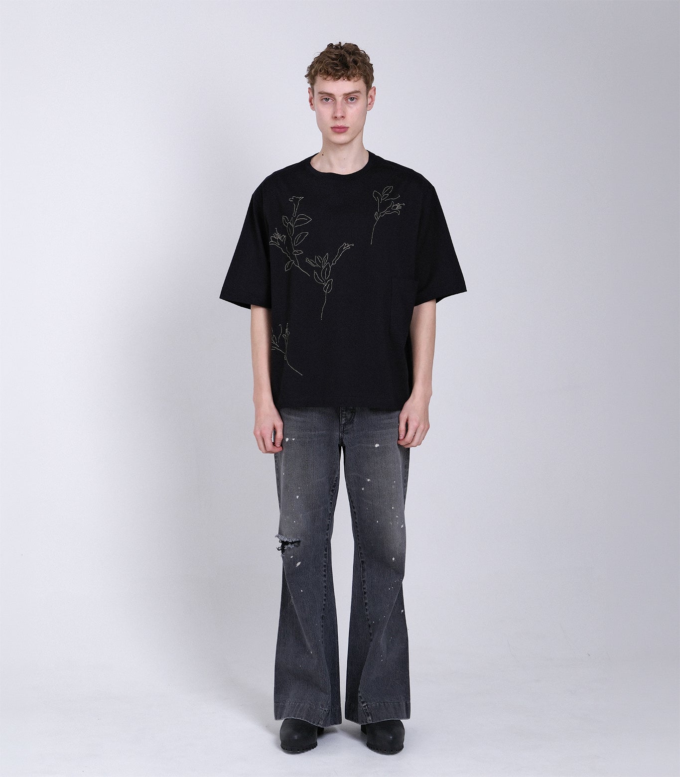 【 Coming Soon 】BOXY TEE - BLACK (EMBROIDERY) - TANAKA