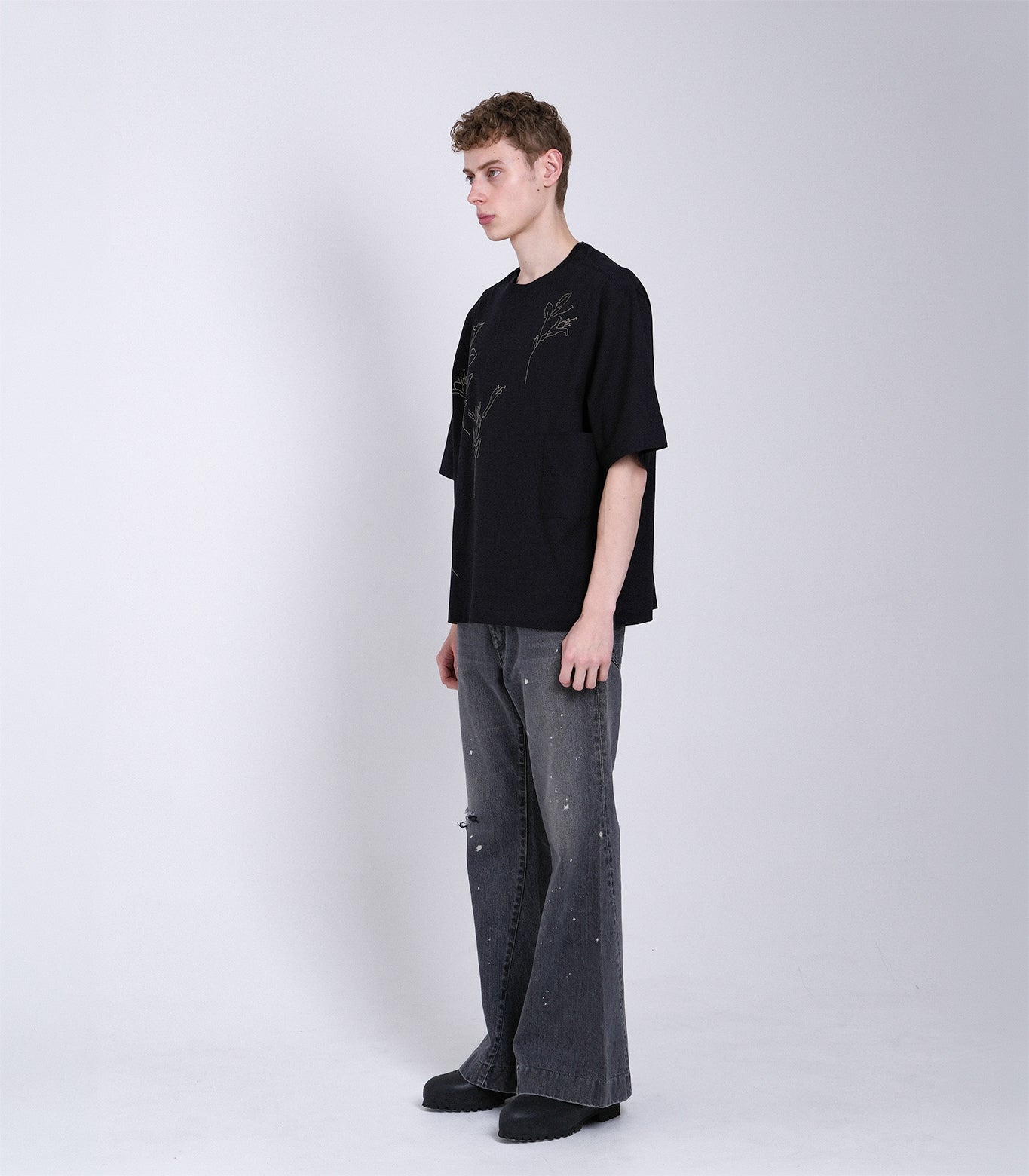 【 Coming Soon 】BOXY TEE - BLACK (EMBROIDERY) - TANAKA