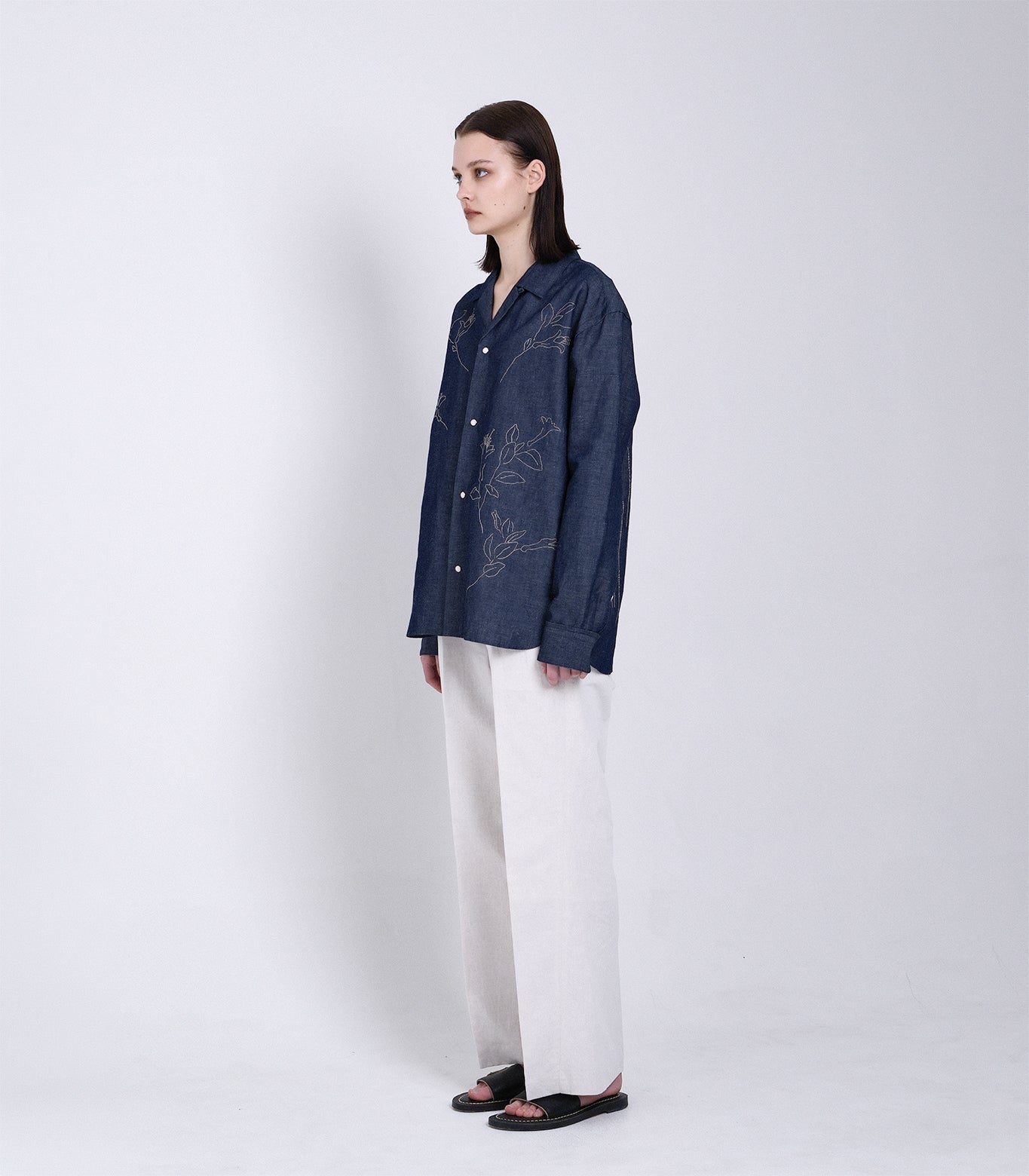 THE SHIRTS - INDIGO LINEN (EMBROIDERY) - TANAKA