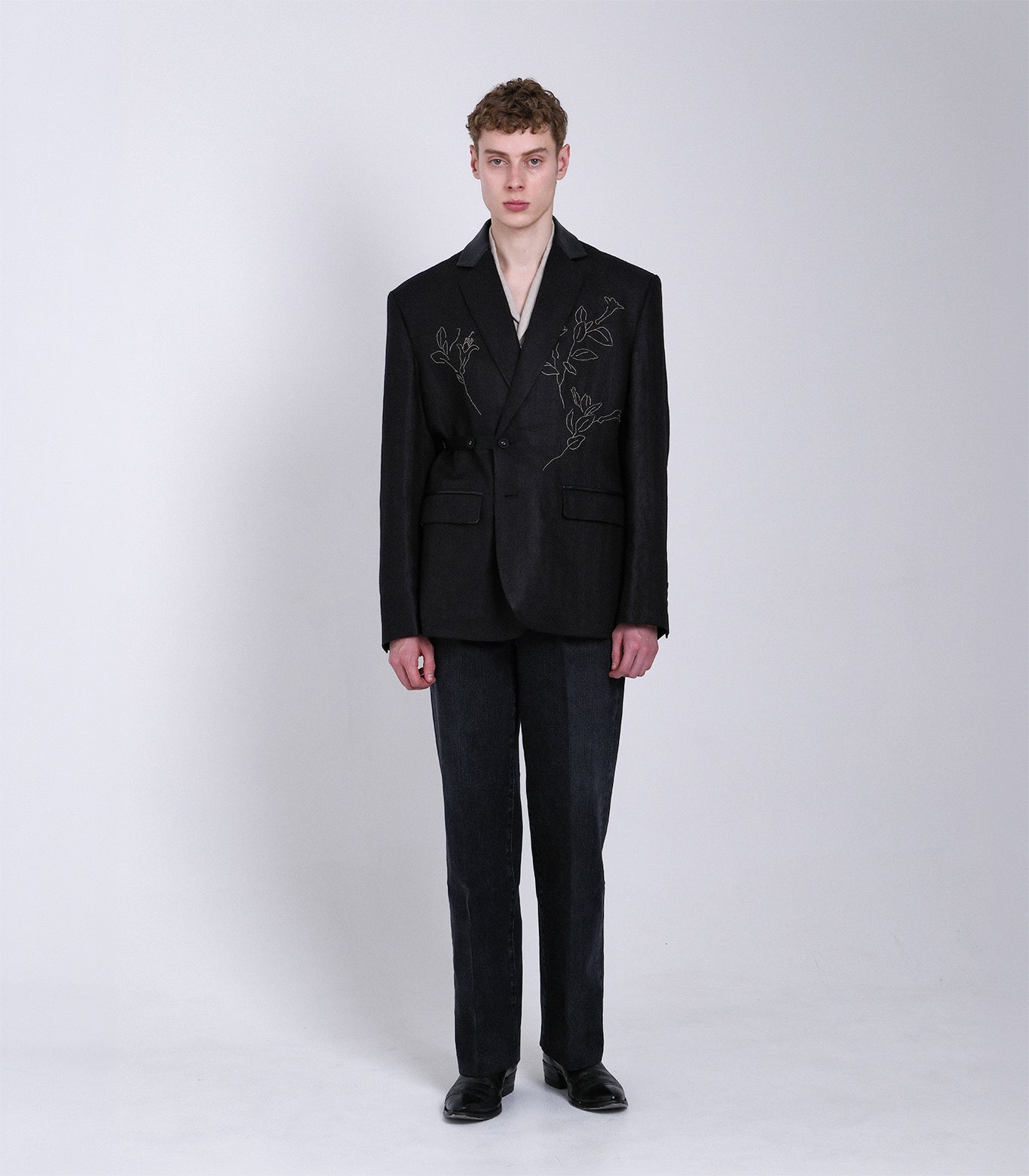 SCULPTURE JACKET - BLACK LINEN(EMBROIDERY) - TANAKA