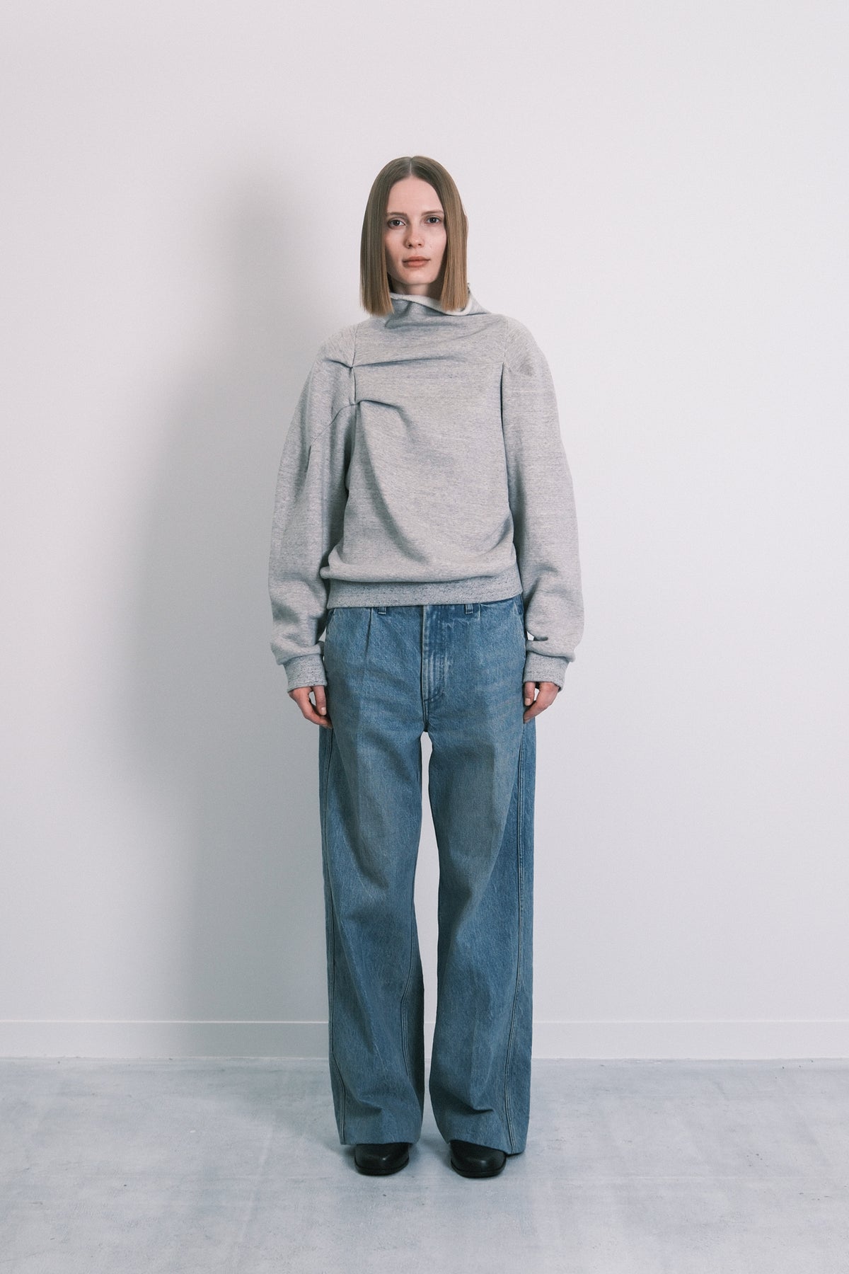 DRAPE SWEATSHIRT - HEATHER GRAY