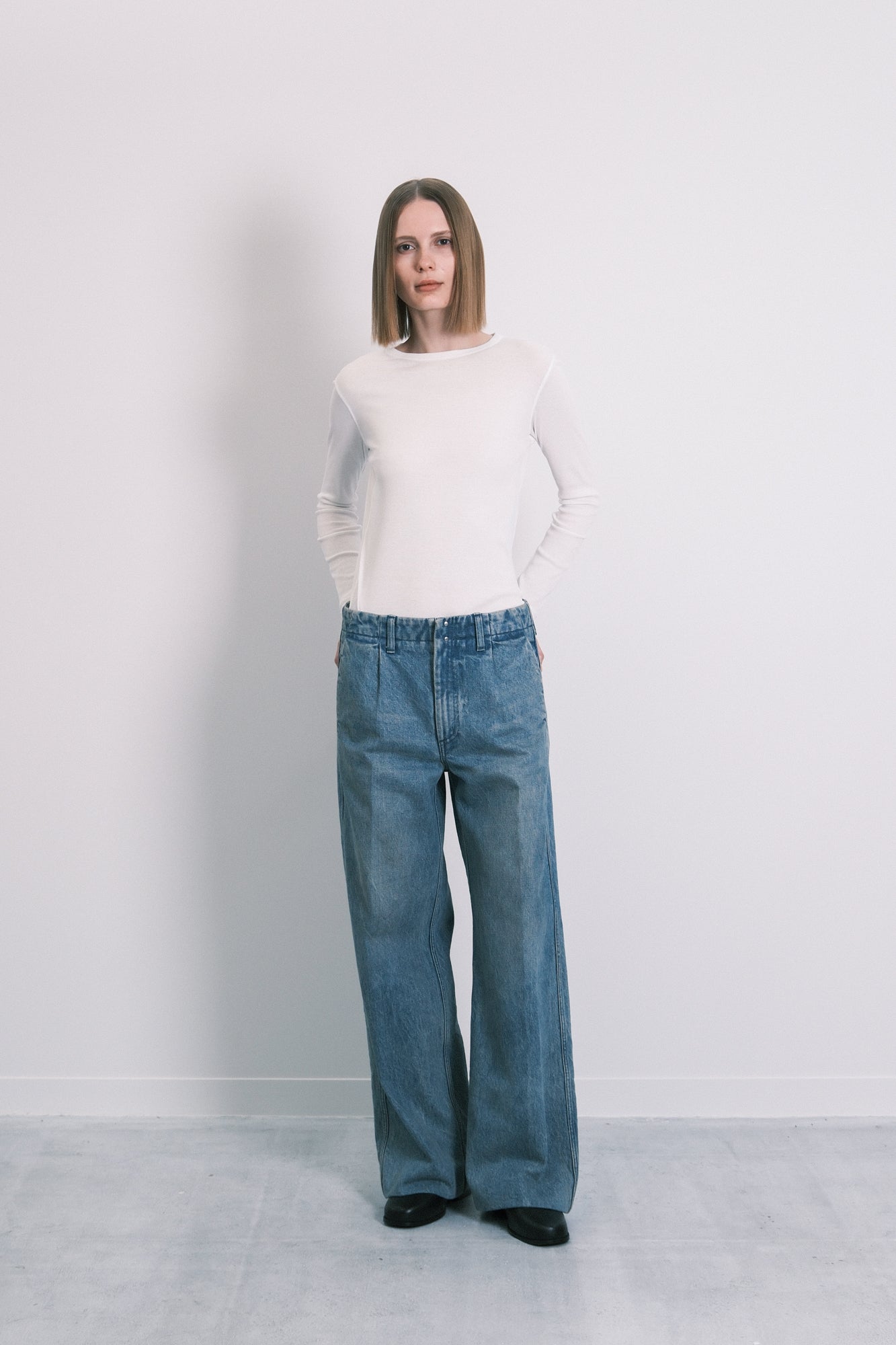 THE WIDE JEAN TROUSERS - DUSTY BLUE