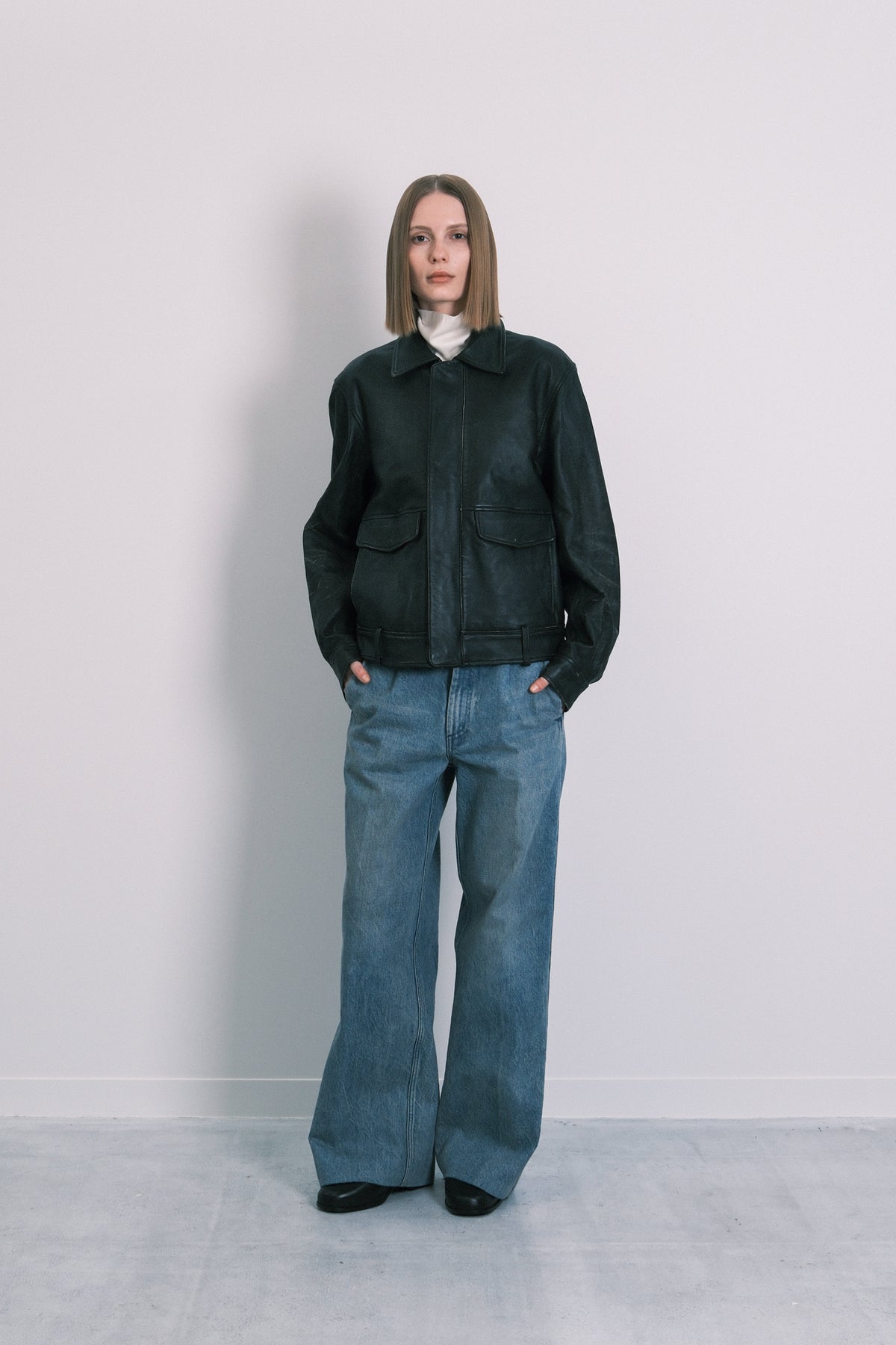 LEATHER FLIGHT JACKET - BLACK