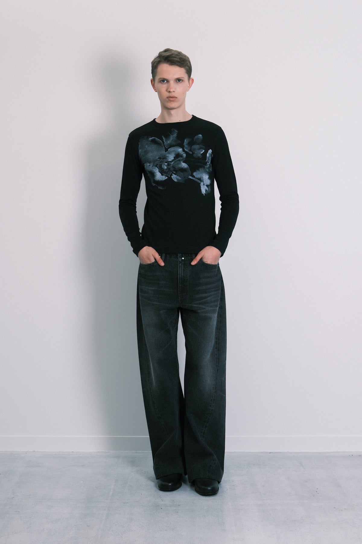 LONG SLEEVE TEE - BLACK(FLOWER)