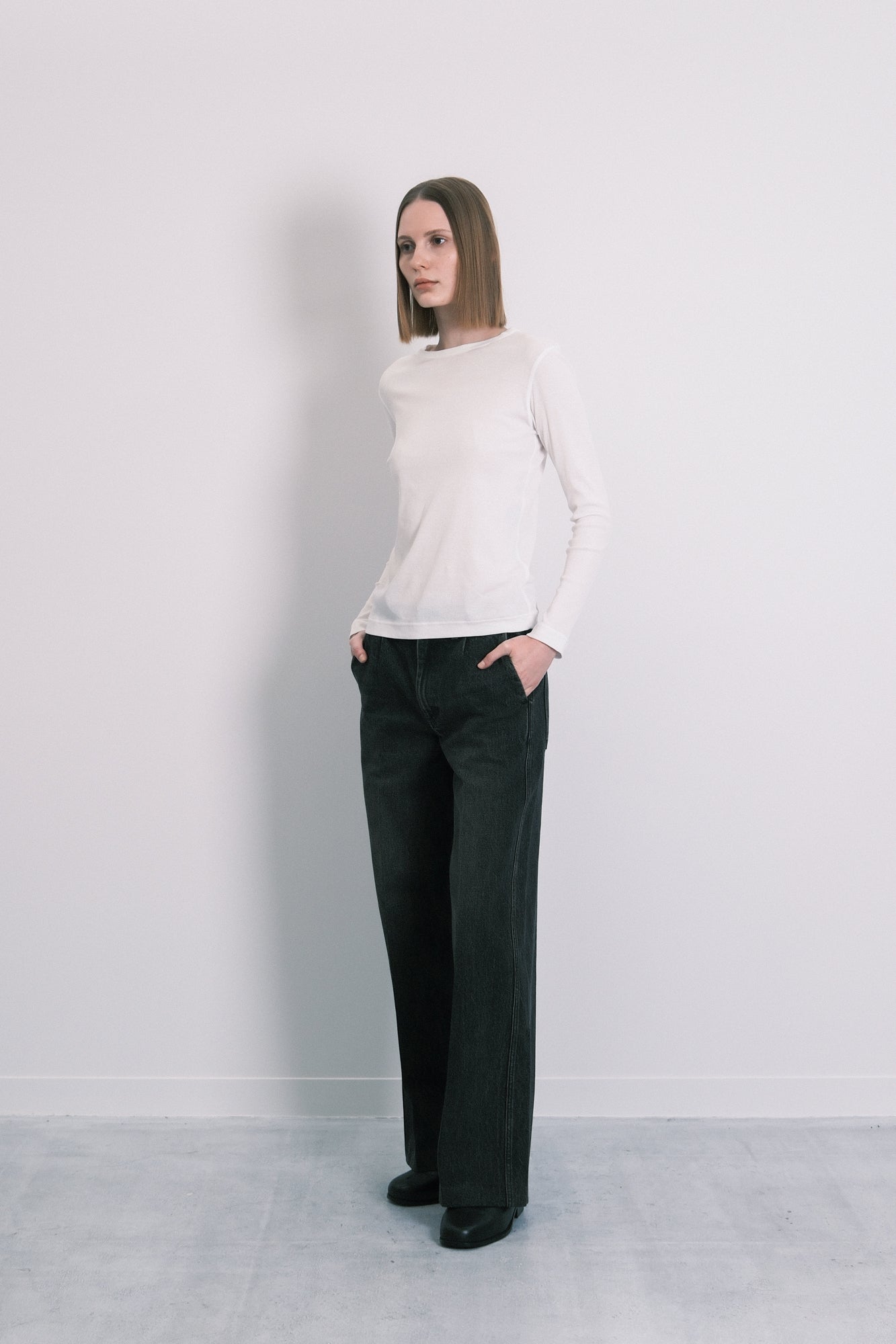 THE WIDE JEAN TROUSERS - PINKY BLACK