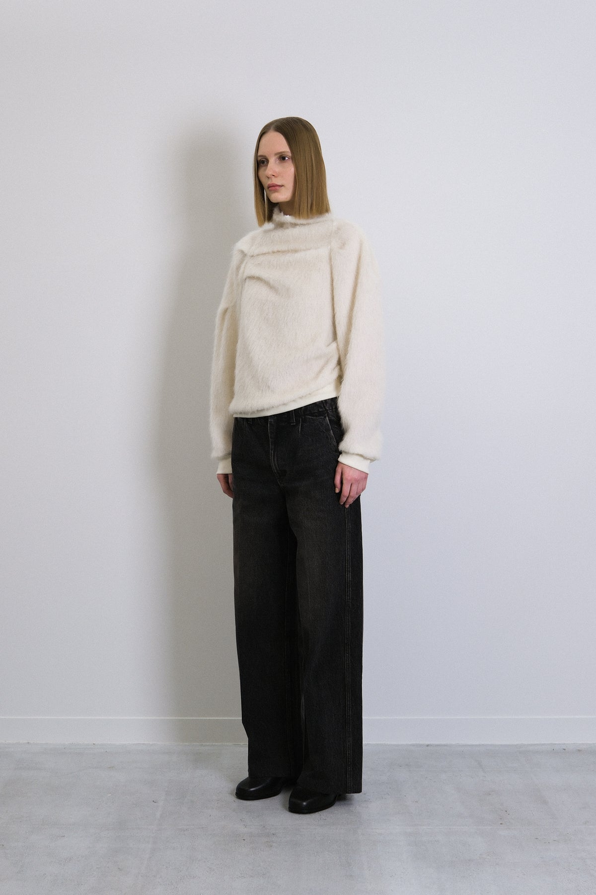 DRAPE SWEATSHIRT - SHAGGY WHITE