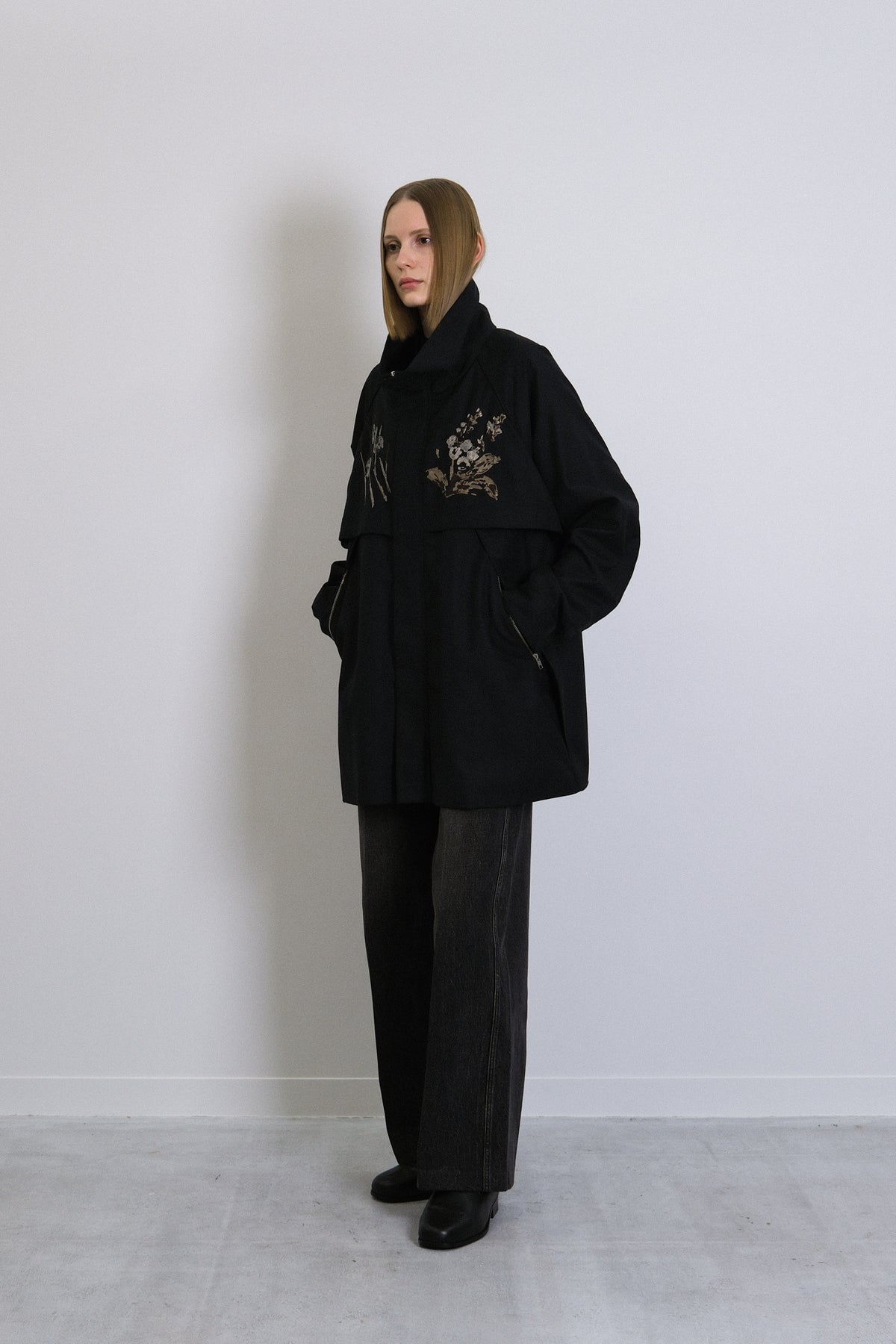 TRACK HALF COAT - BLACK(FLOWER)
