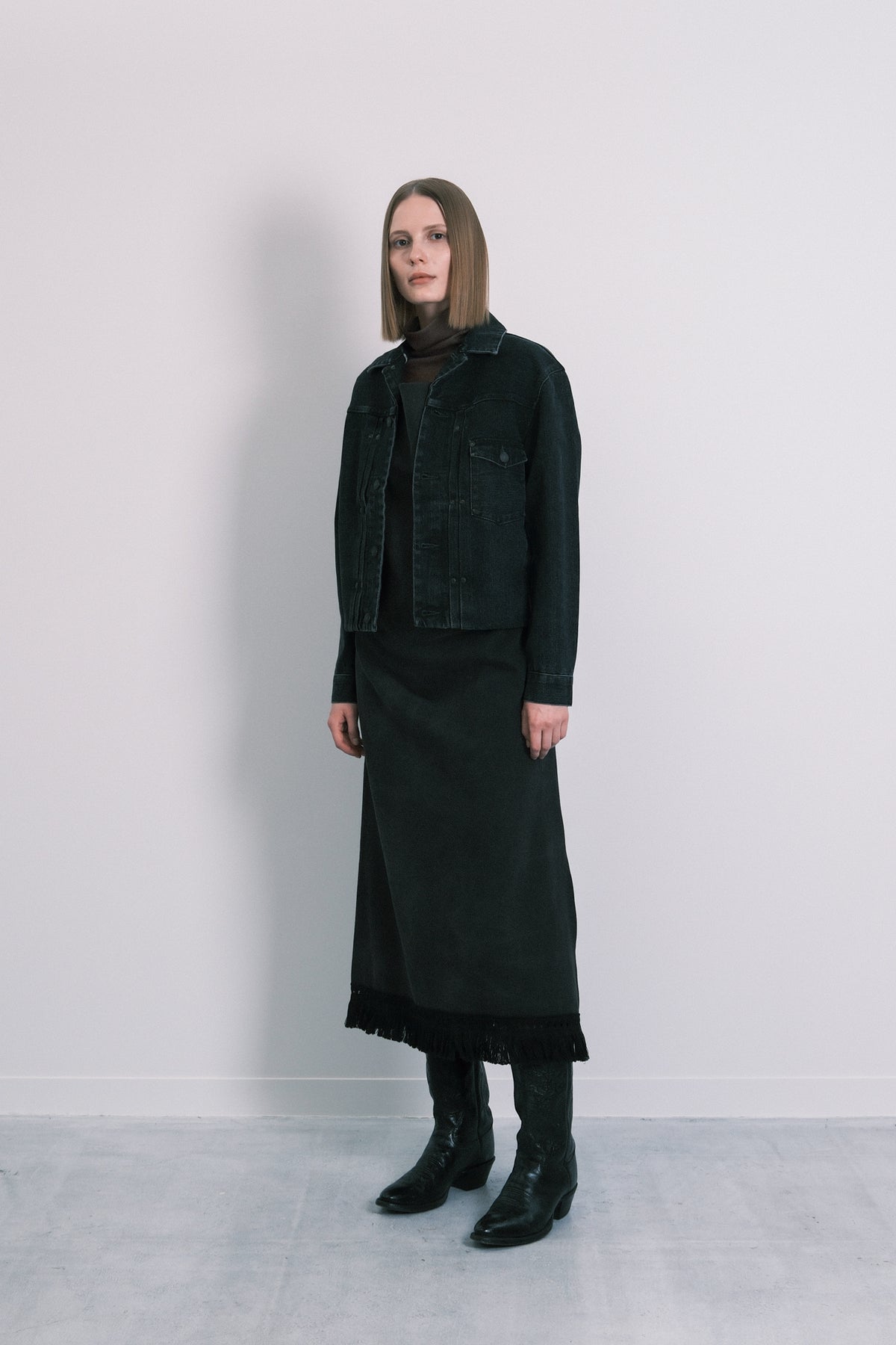 THE JEAN JACKET - BLACK