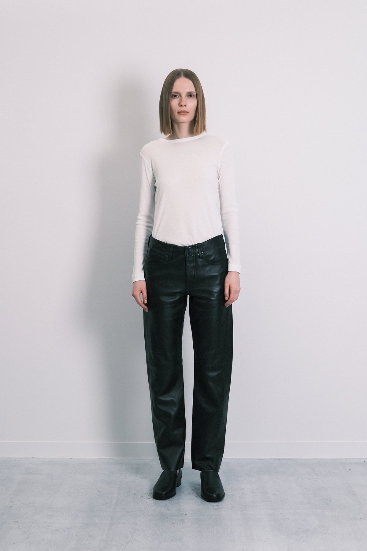 THE LEATHER TROUSERS - BLACK