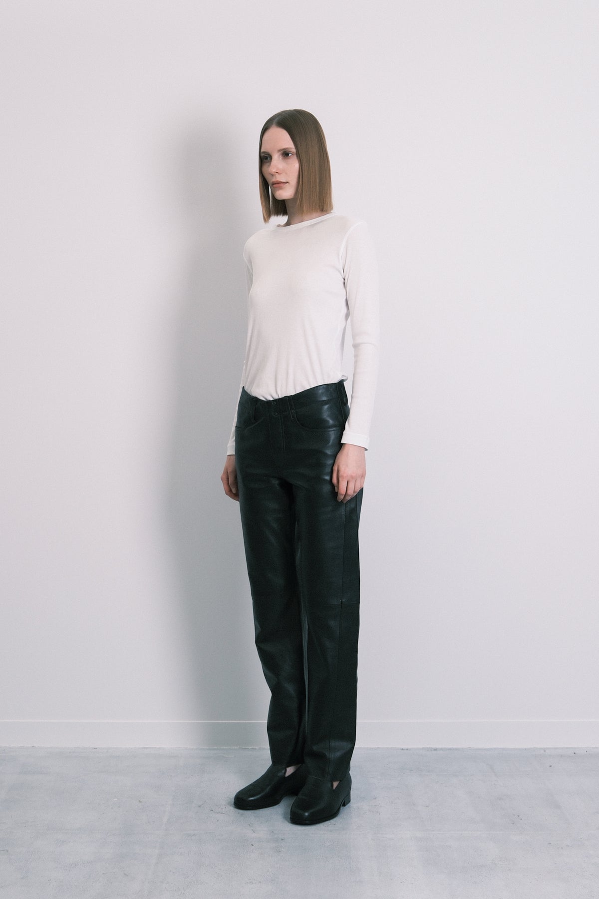 THE LEATHER TROUSERS - BLACK