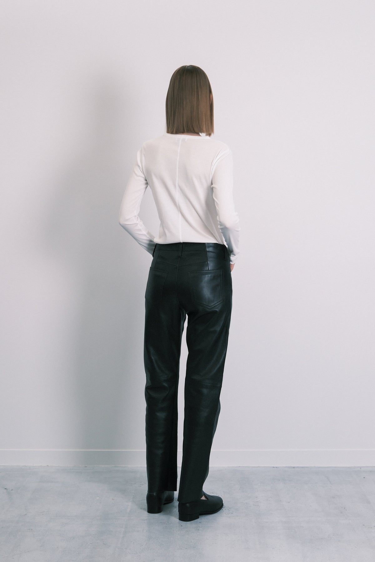 THE LEATHER TROUSERS - BLACK