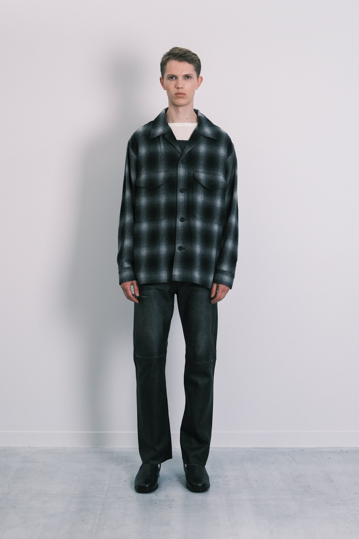 DOUBLE POCKET SHIRT - BLACK OMBRE