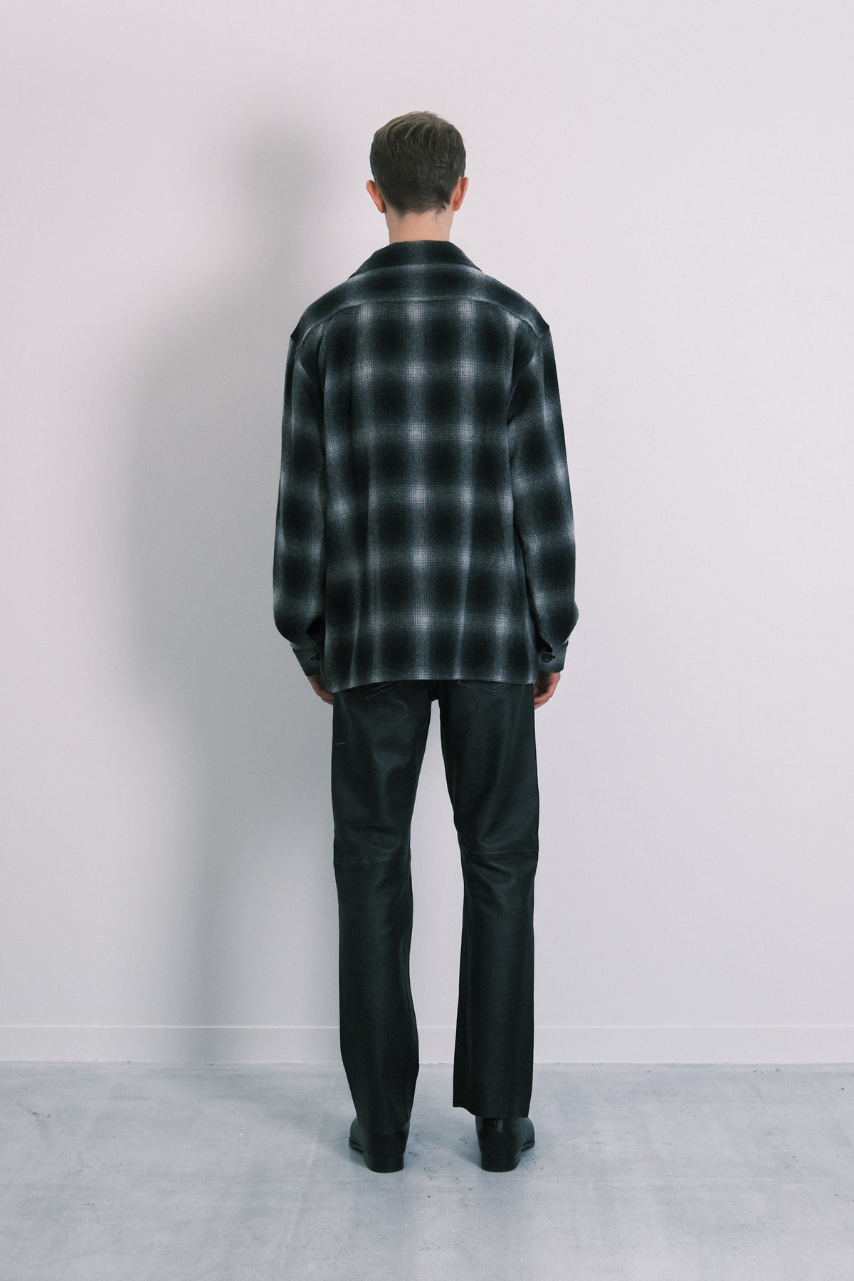 DOUBLE POCKET SHIRT - BLACK OMBRE
