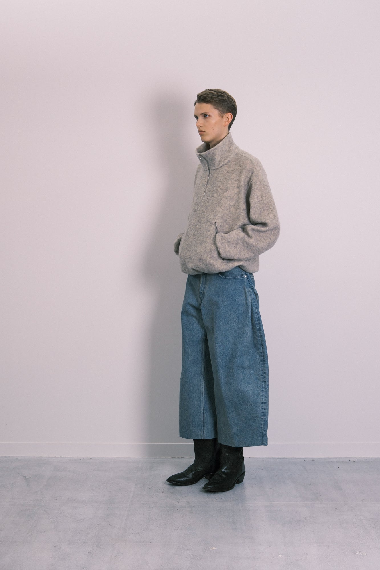 WIDE CROPPED JEANS - DUSTY BLUE