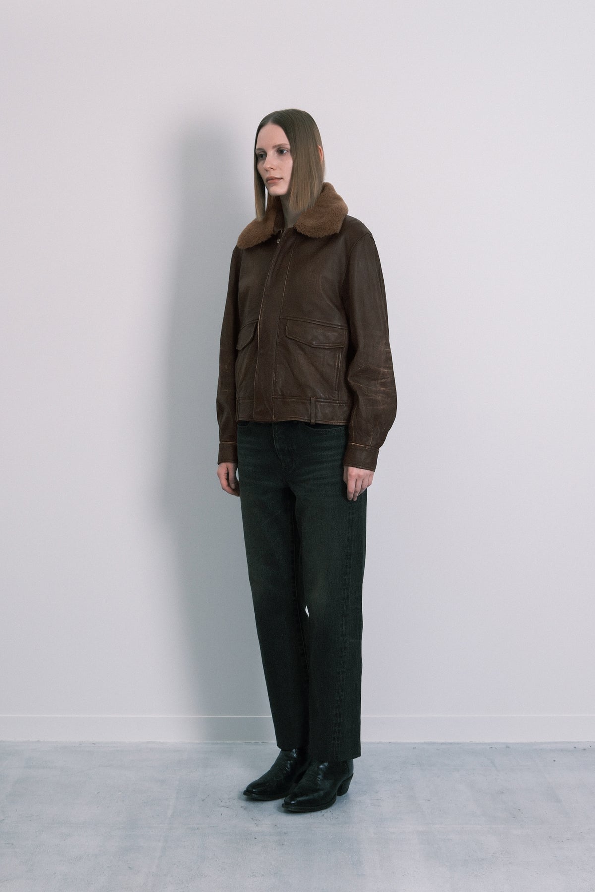 LEATHER FLIGHT JACKET - BROWN