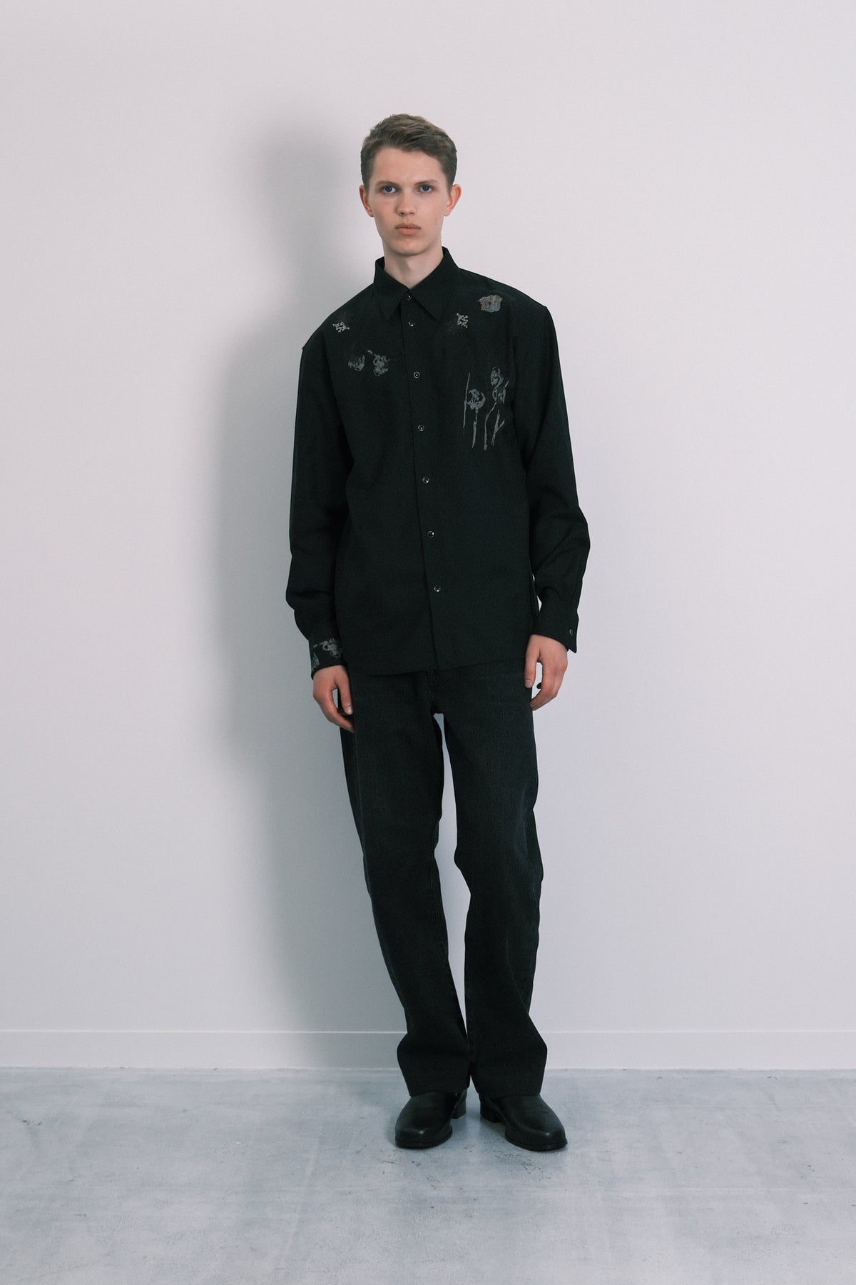 SHIFT WESTERN SHIRT - BLACK(EMBROIDERY)