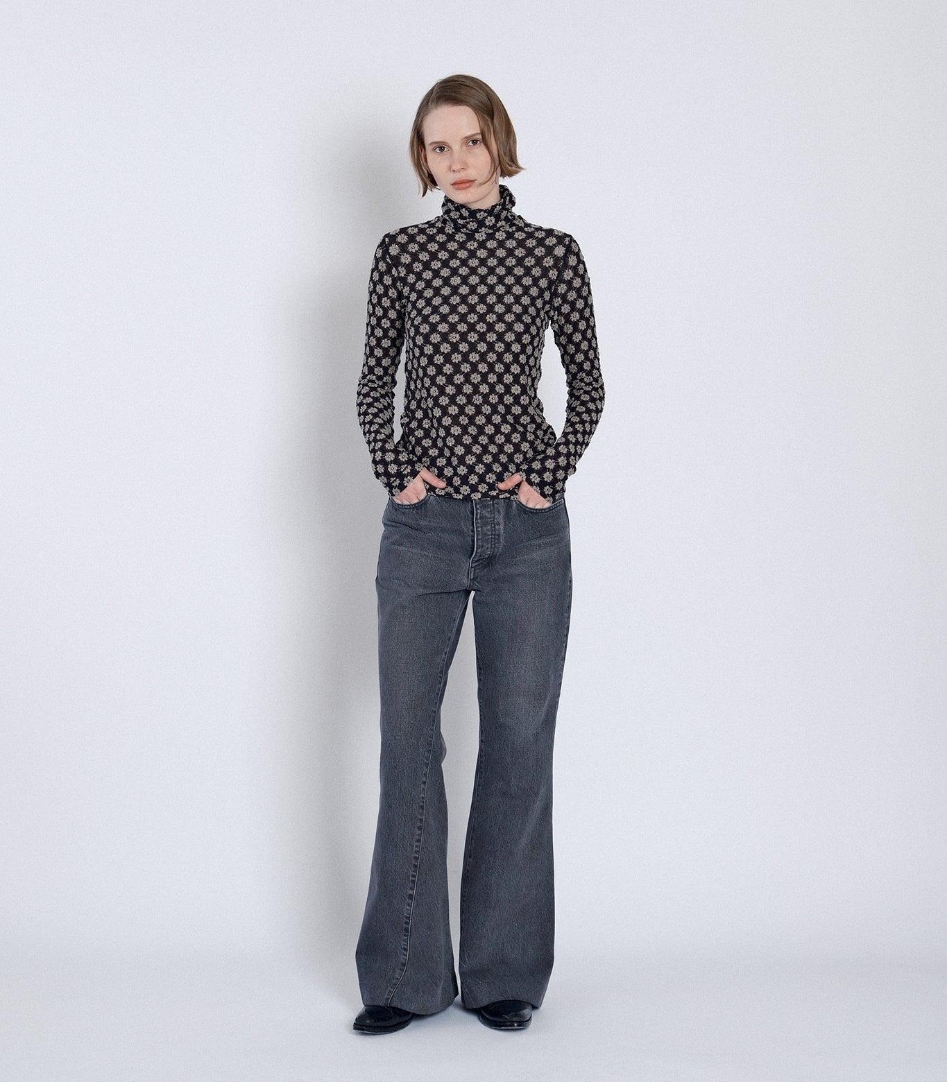 LONG SLEEVE TEE - BLACK FLOWER