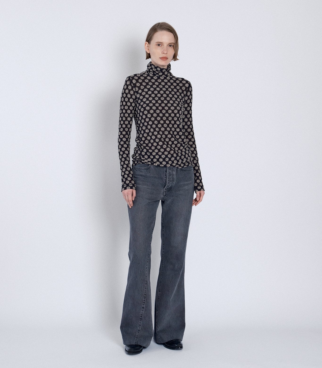LONG SLEEVE TEE - BLACK FLOWER