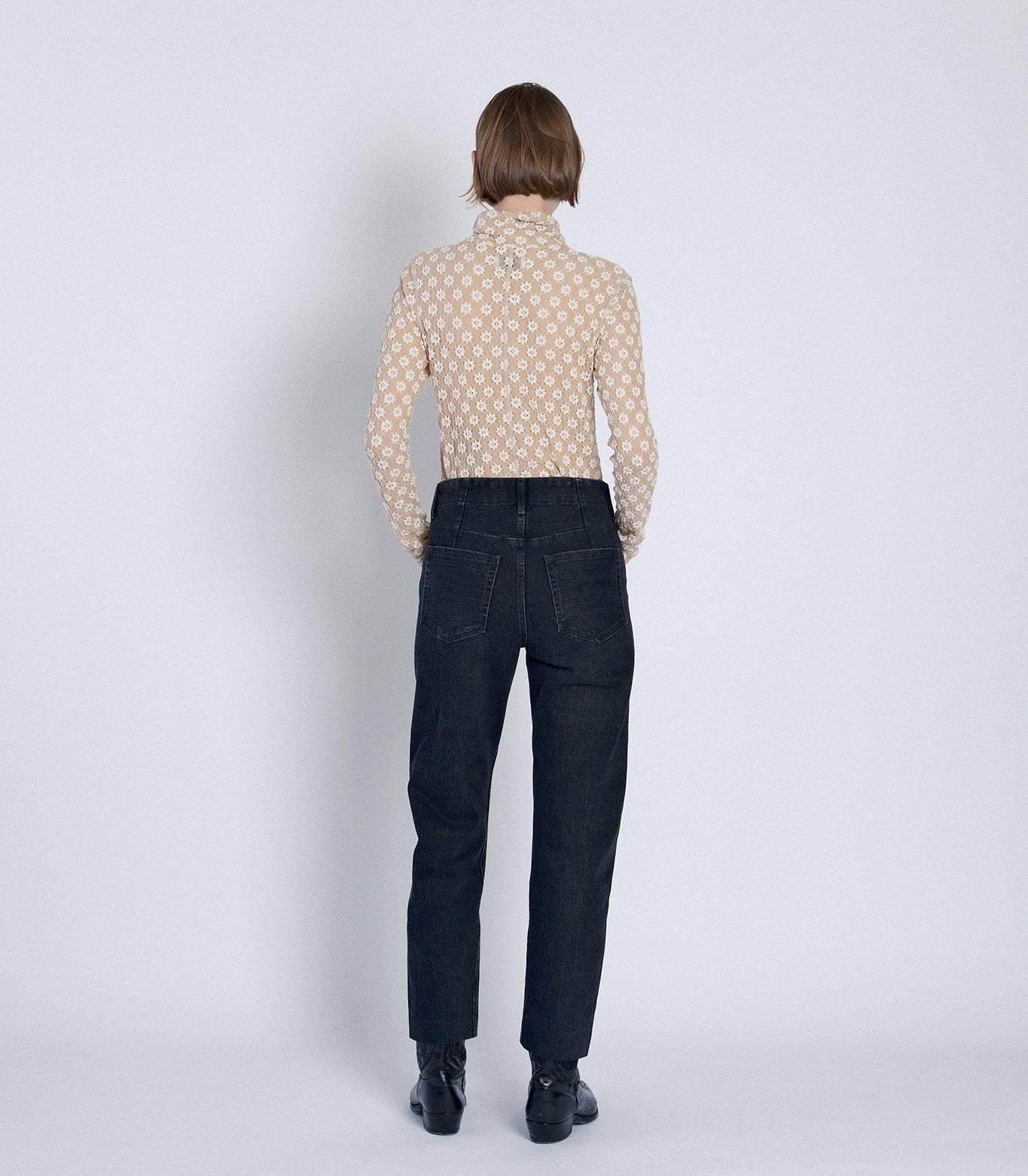 STRAIGHT JEAN TROUSERS - BLACK