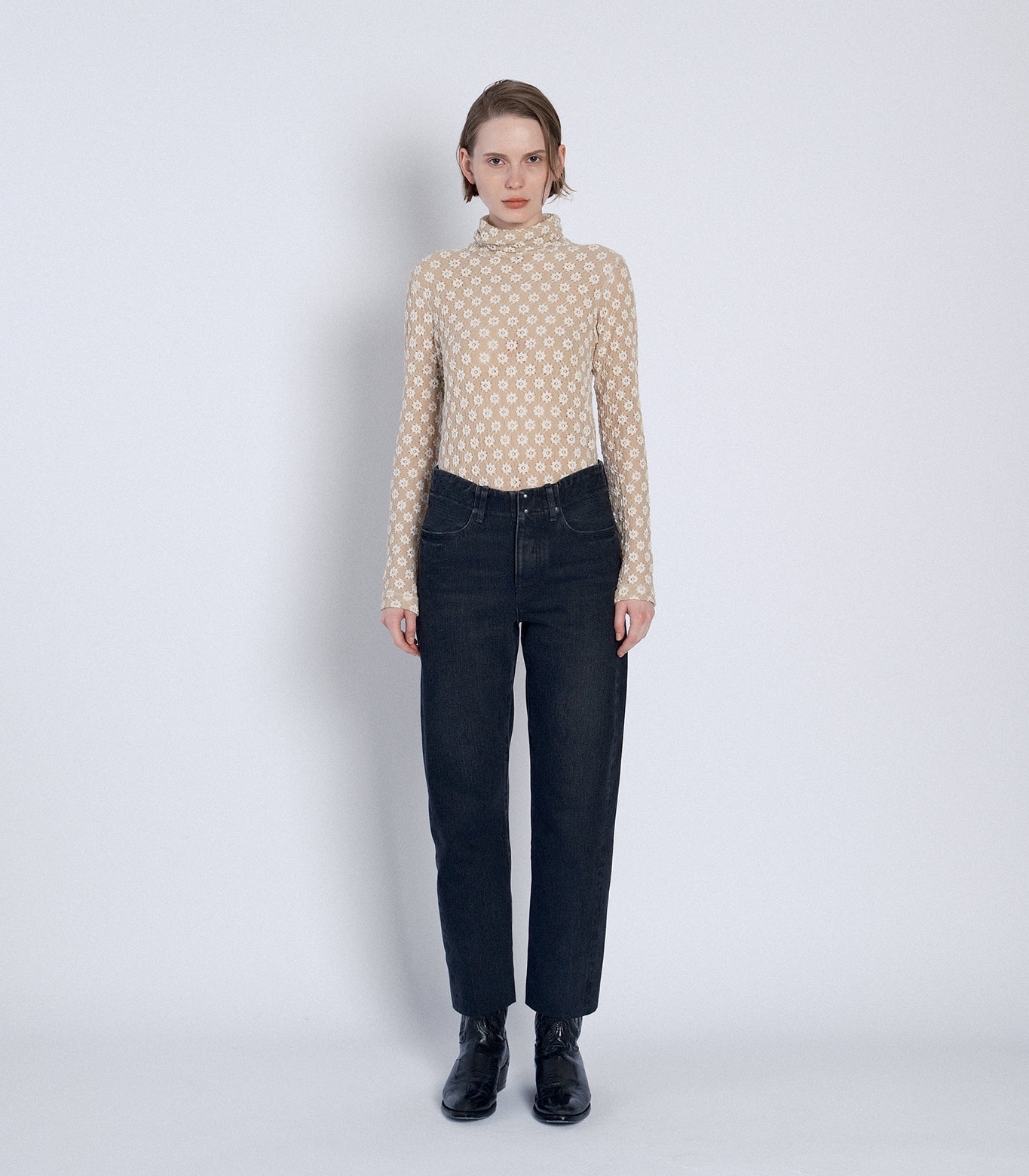 STRAIGHT JEAN TROUSERS - BLACK