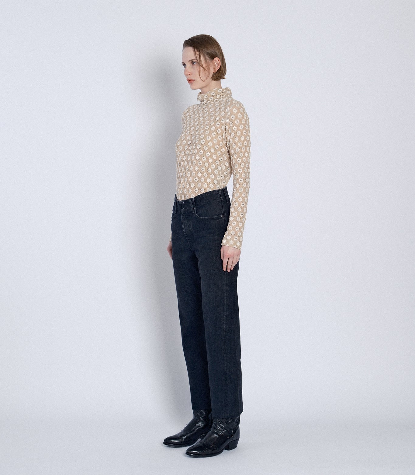 STRAIGHT JEAN TROUSERS - BLACK