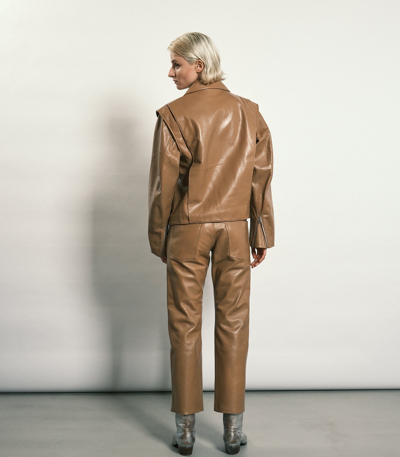 LEATHER TROUSERS - BEIGE